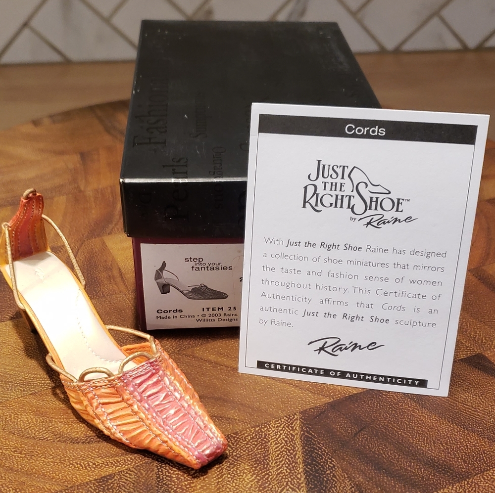 Just the Right Shoe,  Cords, 2003, 25443